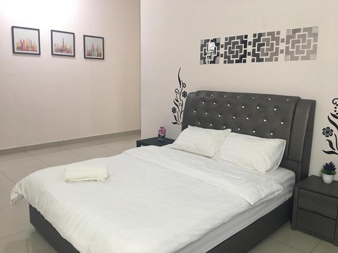 Palazio Condo Johor Bahru Extérieur photo